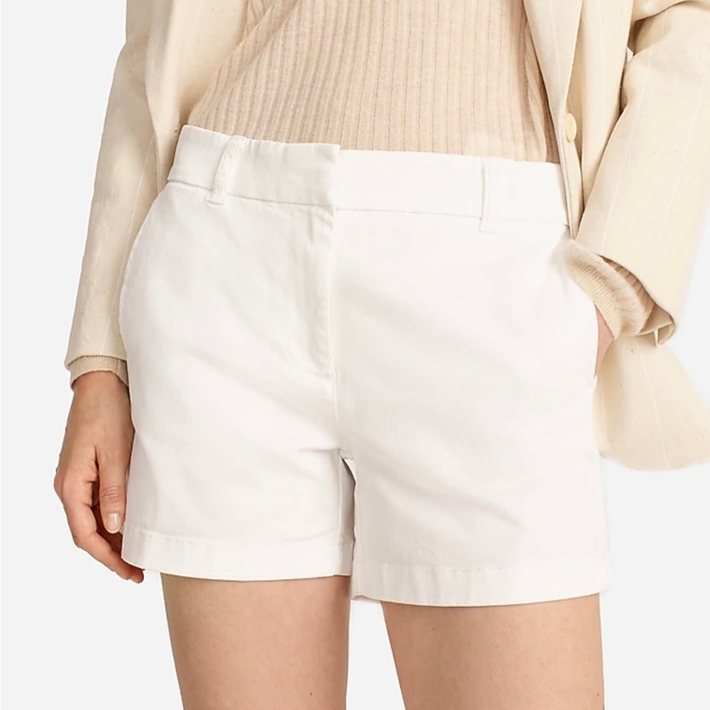 J. Crew 4" stretch chino shorts in White. Size 4. NWT.